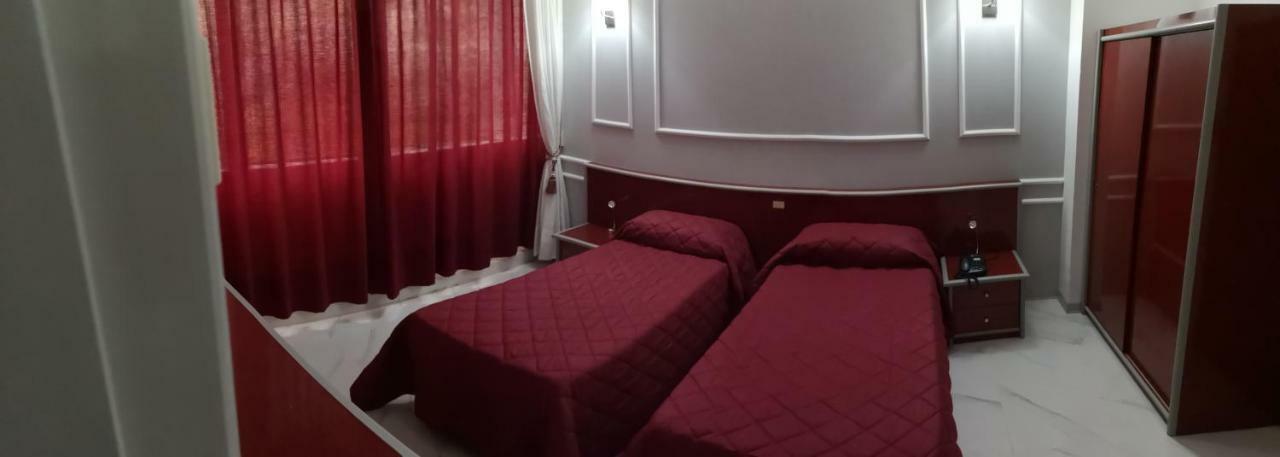 Hotel Sica Montecorvino Rovella Ngoại thất bức ảnh